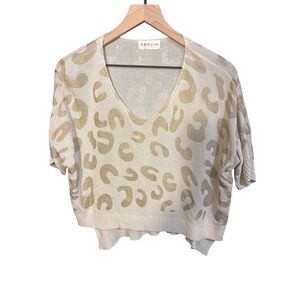 AMOLI Womens Beige Gold Leopard Print V Neck Short Sleeve Knit Sweater Top S M
